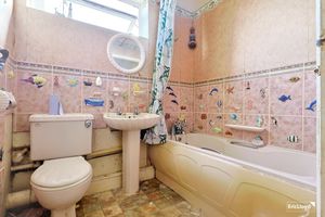 Photo 19- click for photo gallery